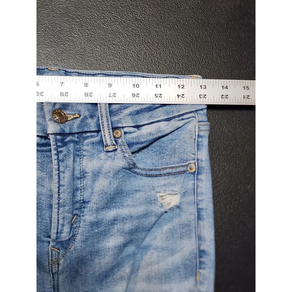 American Eagle Outfitters excellent size